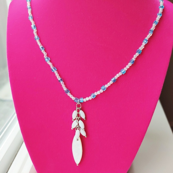 Beaded Necklace - Picture 1 of 1